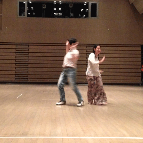 ダンスギャザリング9.13☆報告_e0124863_1853624.gif