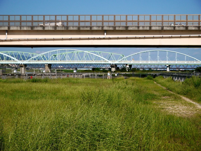 　　川のある風景_b0093754_19275189.jpg