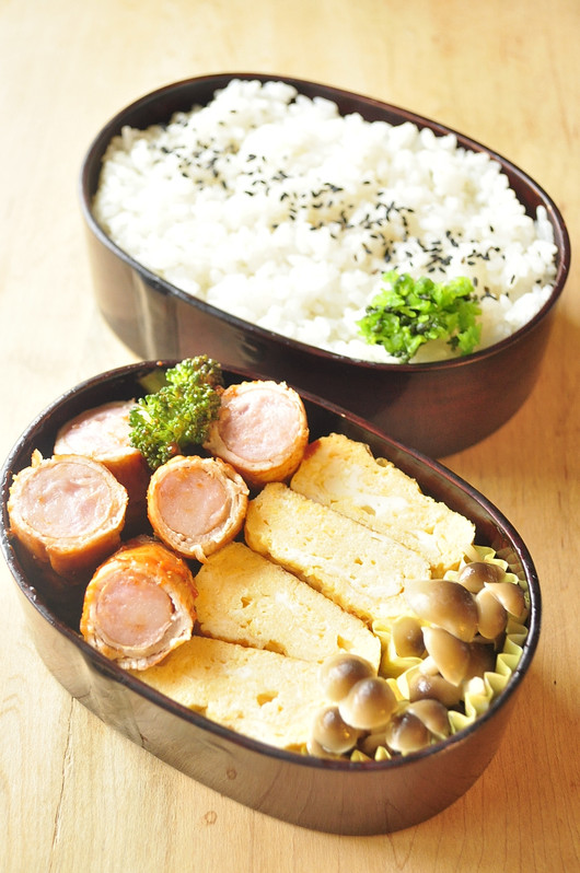 ウインナー肉巻き弁当_b0171098_921167.jpg