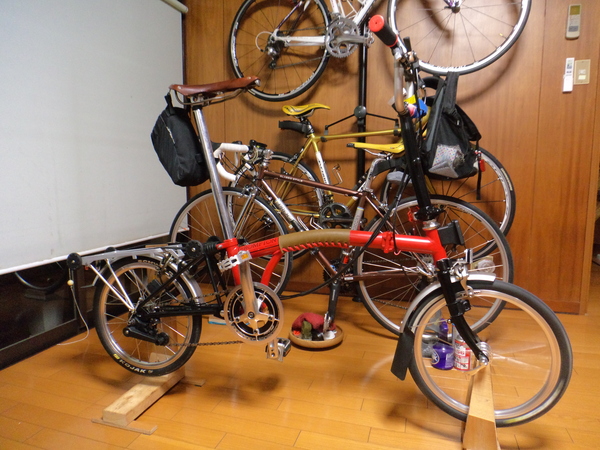 ブロンプトン用 メンテナンススタンド|LIFE with BICYCLE(ライフ