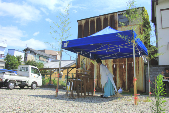 地鎮祭_e0345430_16113941.jpg