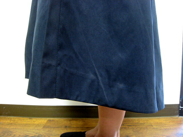 ｃｌｏｃｈｅ （ クロッシェ ）　タックスカート  ＮＡＶＹ　_a0089359_12504773.jpg