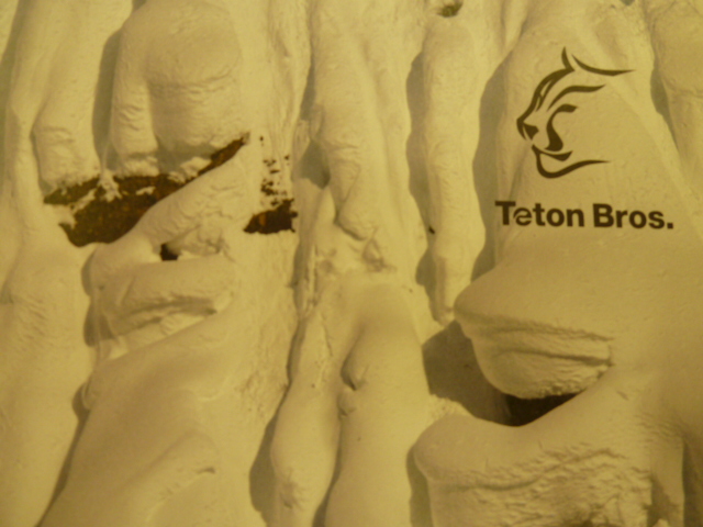 Teton Bros. 商品入荷!まずは…_d0198793_16471951.jpg