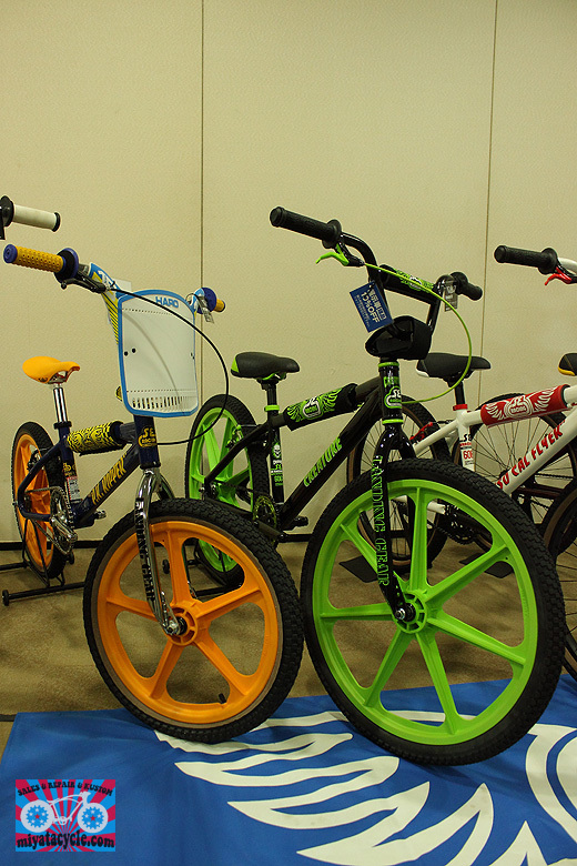 モトクロスインターナショナル 2016年モデル 展示会 『SE BIKES』編_e0126901_12065736.jpg