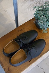 伊東製靴店_f0120026_18265365.jpg