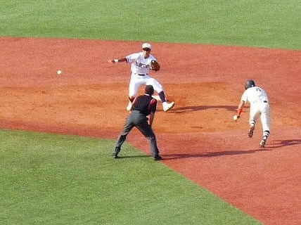 中央大対國學院大 9月15日 東都大学野球1部 後半_b0166128_10750100.jpg