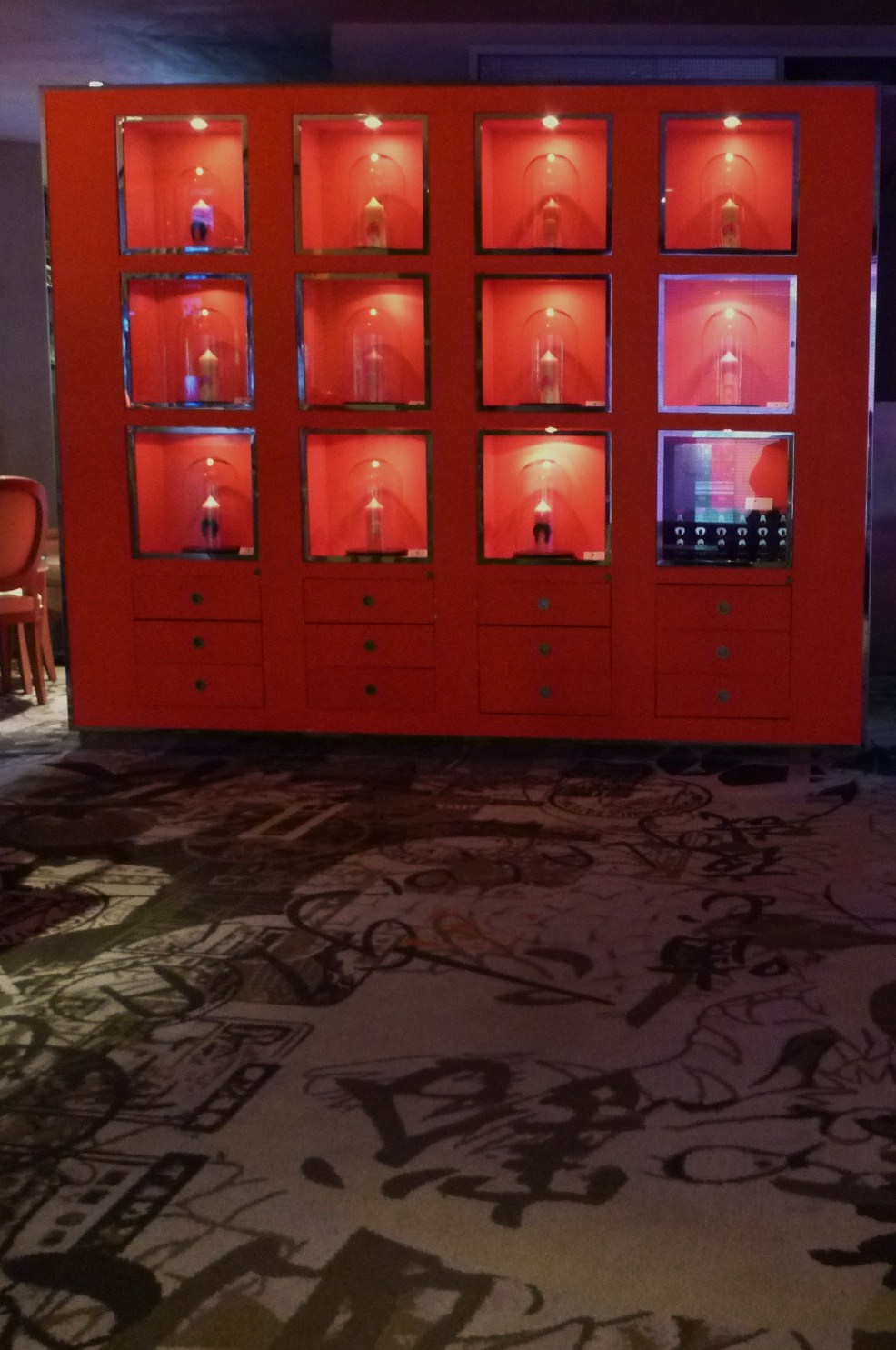 パリ・荷物を少なくリバーシブルの帯・KONG BAR_f0181251_177019.jpg