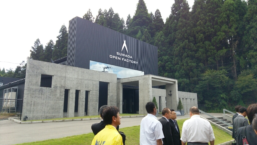 オープンファクトリー 諏訪田製作所 & 丸直_b0237229_17564590.jpg