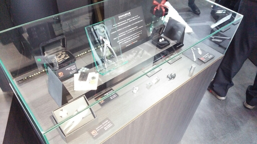 オープンファクトリー 諏訪田製作所 & 丸直_b0237229_17565019.jpg