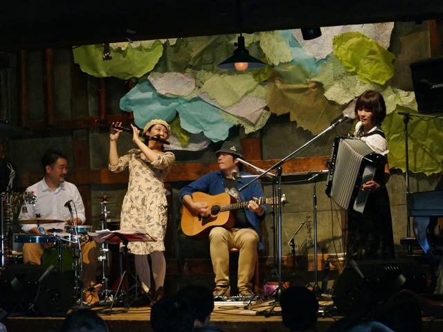 b0302129_20505532.jpg