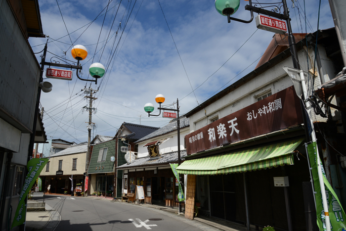 懐かしい昭和の町にタイプスリップできる!大分豊後高田の街並みと昭和ロマン蔵がすごい!_e0171573_0114685.jpg