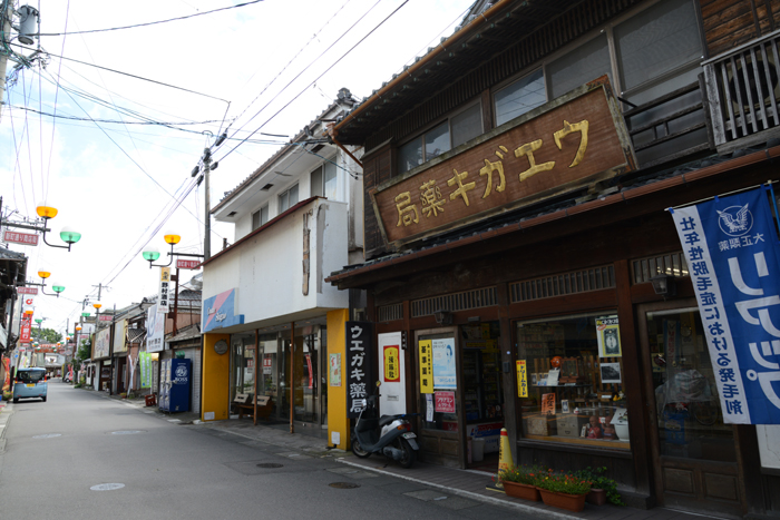 懐かしい昭和の町にタイプスリップできる!大分豊後高田の街並みと昭和ロマン蔵がすごい!_e0171573_0121424.jpg