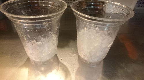 「モンマスティー氷少な目、氷なし」_a0075684_19554975.jpg