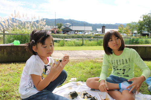 孫３人を連れて、まほろば古の歴史公園を初めて訪れる・・・１_c0075701_2146567.jpg