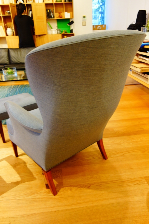 家具を探すのだ！ 南青山編 その3～The Signature Store　と　Carl Hansen & Son_a0287336_0433691.jpg