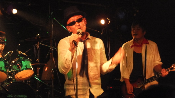 c0260772_17594890.jpg