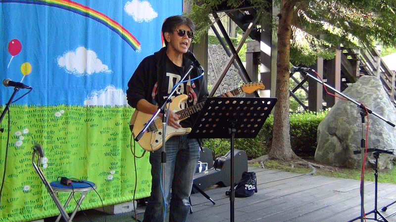 b0098881_21114772.gif