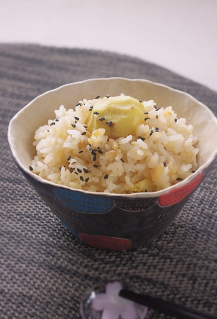 必ず食べたい秋の味覚♪栗ごはん_f0168317_114950100.jpg