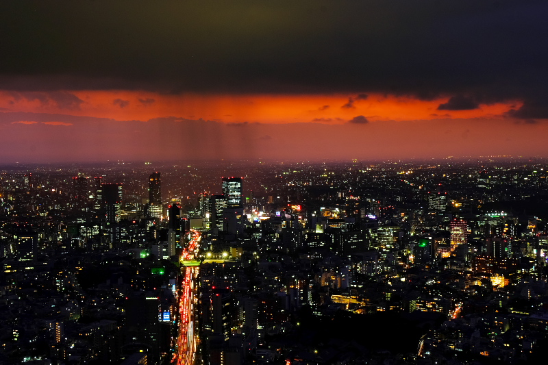 屋上で夕日、、、_c0167028_0323210.jpg