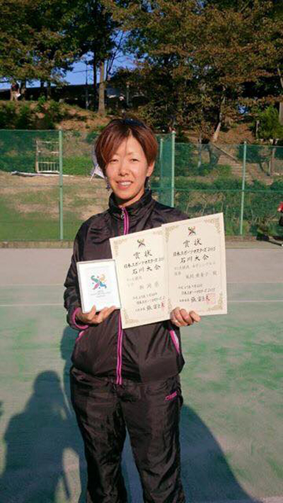 金栄堂サポート:風間亜希子選手 全日本スポーツマスターズテニス大会優勝ご報告&インプレッション!_c0003493_11533746.jpg