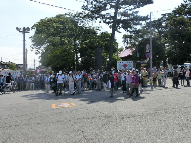 暑い中250人以上の皆さんに参加いただいた「のんびり 彼岸花ウォーク」_f0141310_7285118.jpg