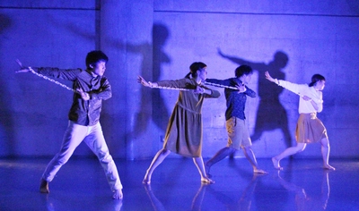 「ダンス花アドバンス」公演始まる_d0178431_00381.jpg