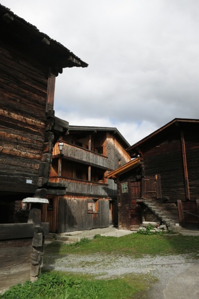 e0356046_03235711.jpg