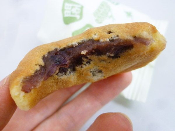【京菓子司 満月】阿闍梨餅_c0152767_22115299.jpg