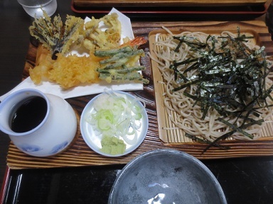 f0248616_12020372.jpg