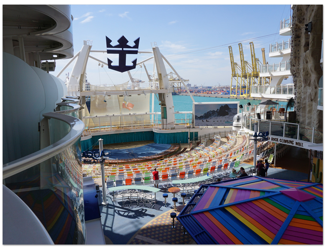 西地中海クルーズ(3) アリュール・オブ・ザ・シーズってどんな船?_d0210324_7203328.jpg