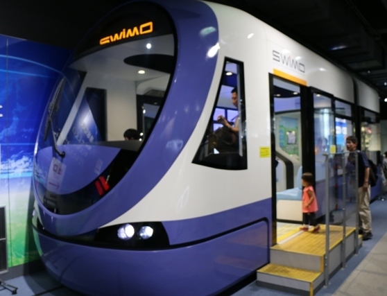 カワサキワールド鉄道模型走行会_a0066027_09035513.jpg