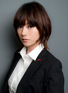 真木よう子、離婚　元俳優・片山怜雄と_c0144828_18143928.jpg