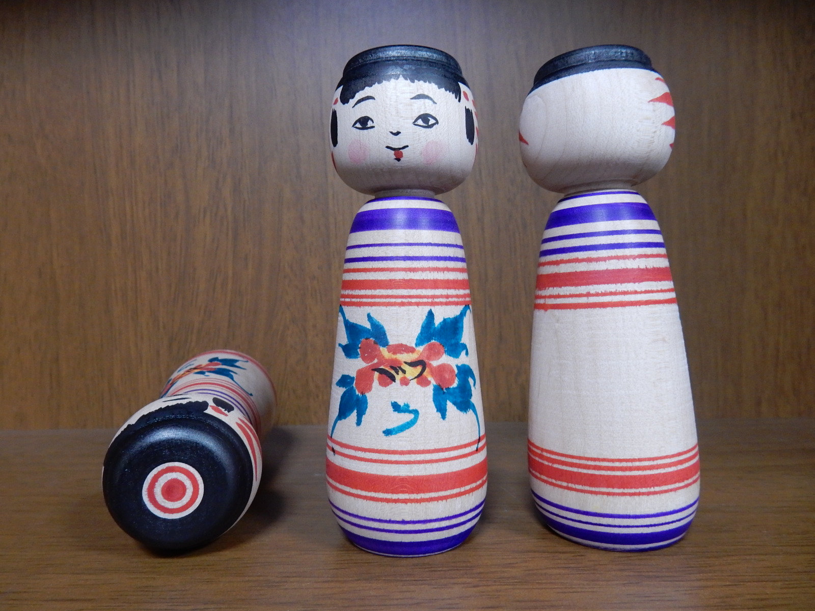 津軽系伝統こけし　阿保金光作　コマ付きこけし3点セット 驚愕の津軽系工人阿保金光を発見！ | 燦こけし by 松田ひろむ