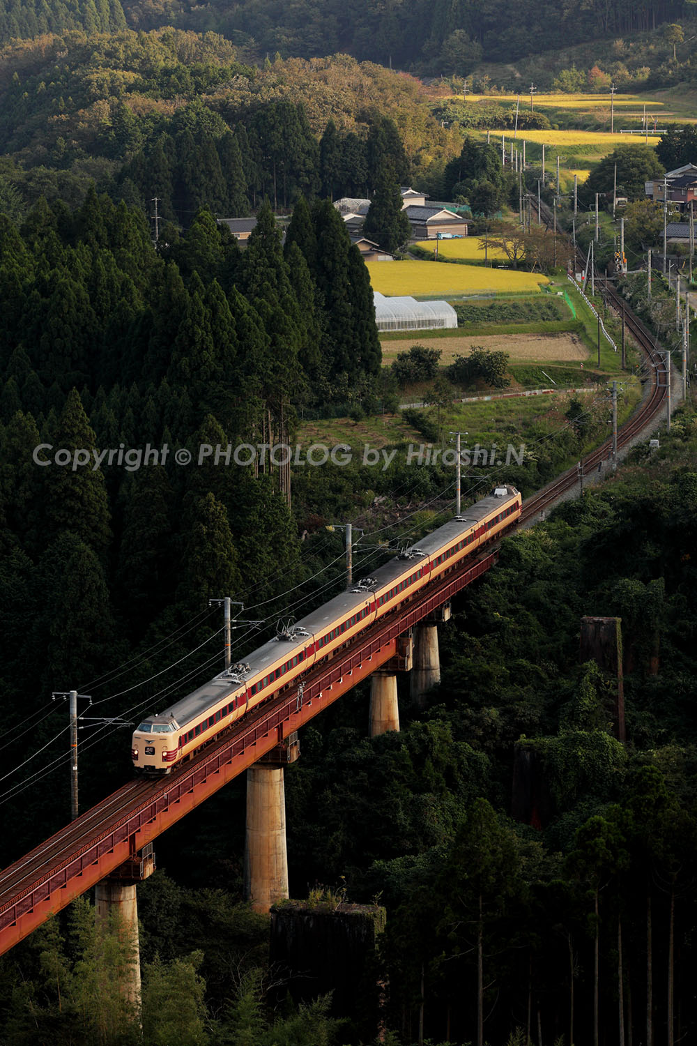 2015/9/22-23 国鉄色381系6連 - 山陰本線・福知山線 - _b0183406_2028632.jpg