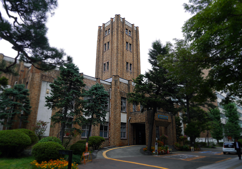 Modern Architecture Extant in Morioka 2_c0120913_1134539.jpg