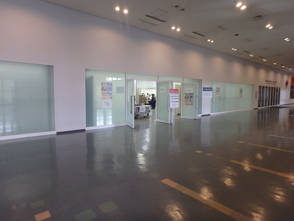 日本陶芸展_d0195183_143563.jpg