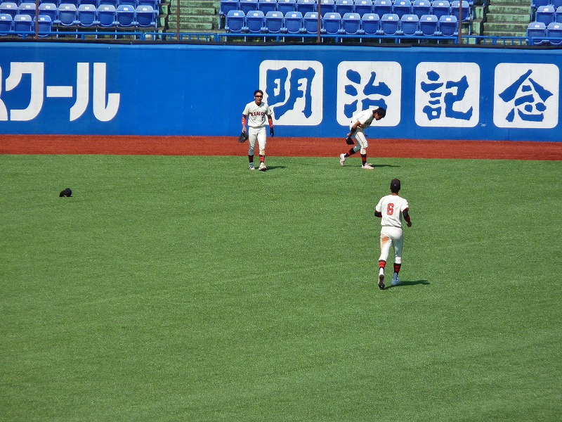 専修大対日本大 9月22日 東都大学野球1部 後半_b0166128_9234995.jpg