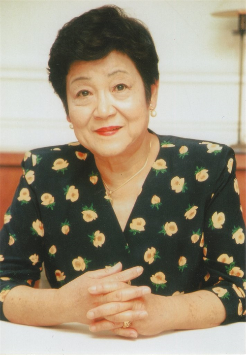 訃報　岸朝子さん_c0144828_2210673.png