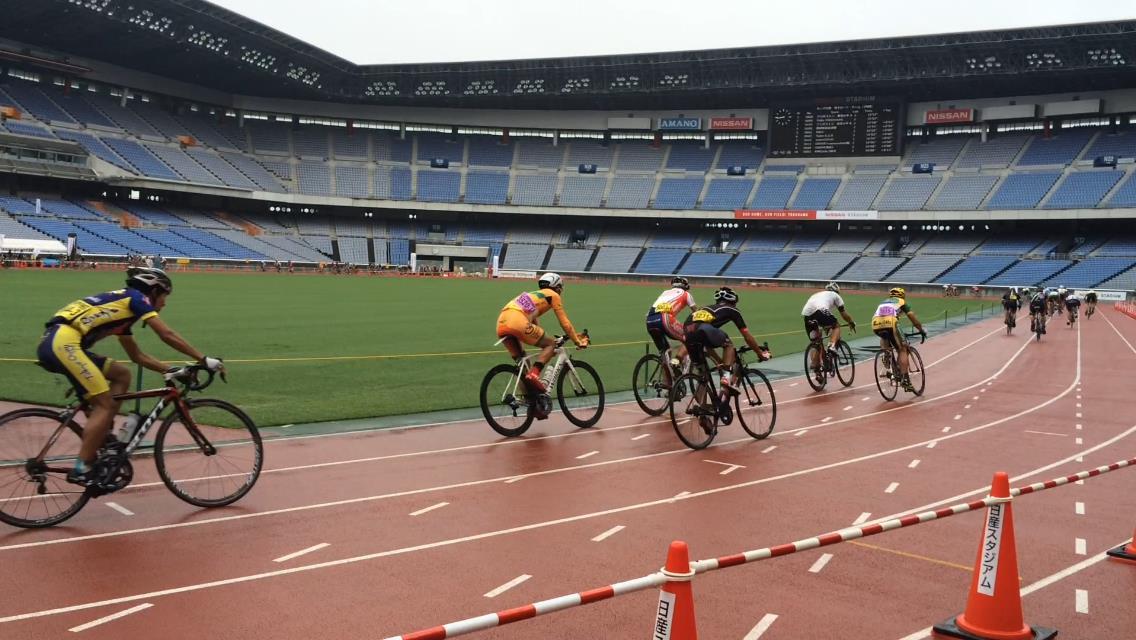 自転車乗りのお祭りにて_e0242839_18305641.jpg