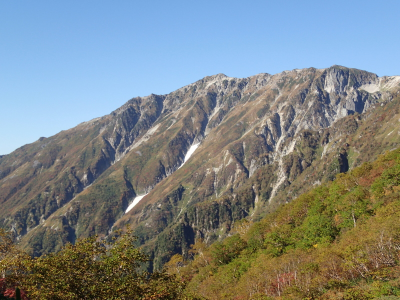 北アルプスの日本百名山完登、最深部の氷河カール、黒部五郎岳を行く_b0190242_2150484.jpg