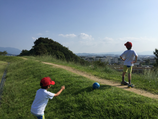 初めての公園へ_e0183949_17223379.jpg