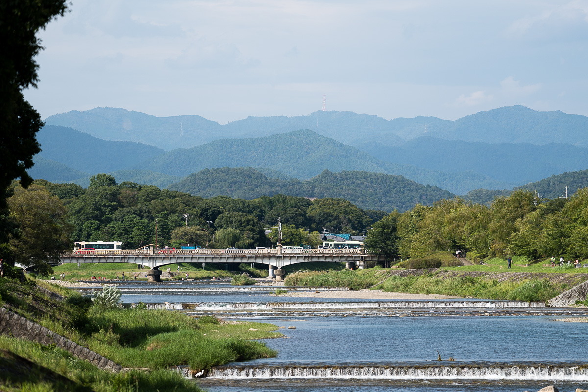 みんなの鴨川 -1-_f0152550_2236212.jpg