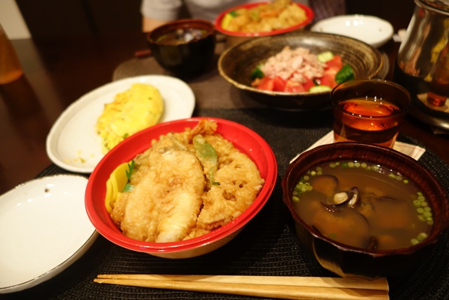 玉ねぎ話と市販の天丼話_f0336074_2219525.jpg