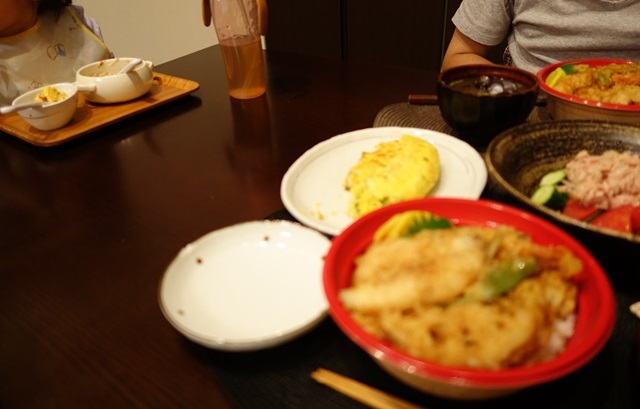 玉ねぎ話と市販の天丼話_f0336074_22285586.jpg