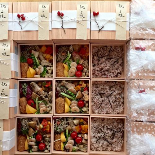 上棟用のお弁当のご用命を頂きました。_a0251920_11563128.jpg