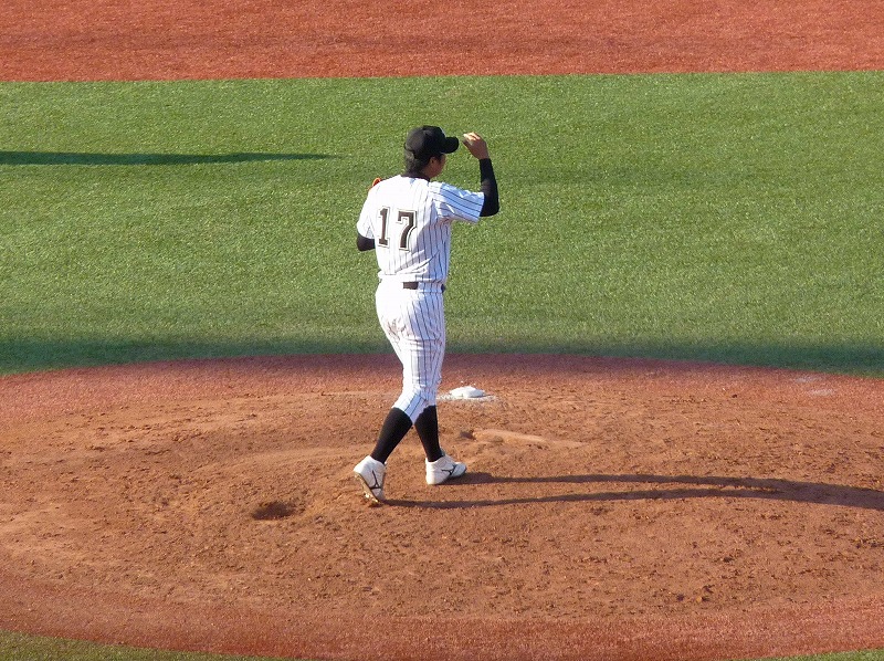 國學院大対亜細亜大 9月22日 東都大学野球1部 後半_b0166128_2152132.jpg