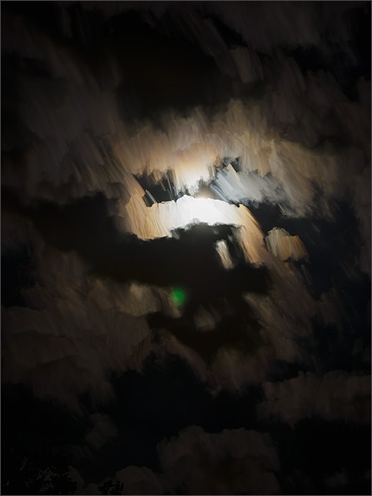スーパームーン_a0161380_9525064.jpg