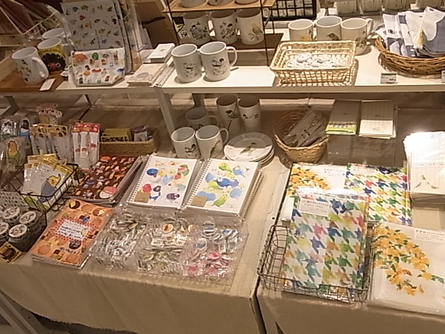 東急ハンズ梅田店インコと鳥の雑貨展 常設ブースの場所と様子_d0322493_111218100.jpg