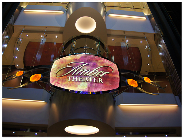 西地中海クルーズ(6) マルセイユ/ブイヤベースとプチトランとマンマ・ミーア！_d0210324_5461751.jpg