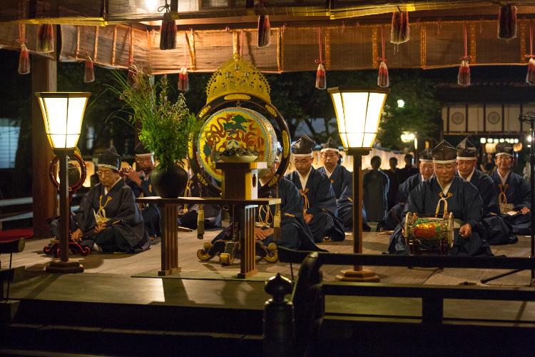 平野神社「名月祭」_e0051888_0403570.jpg